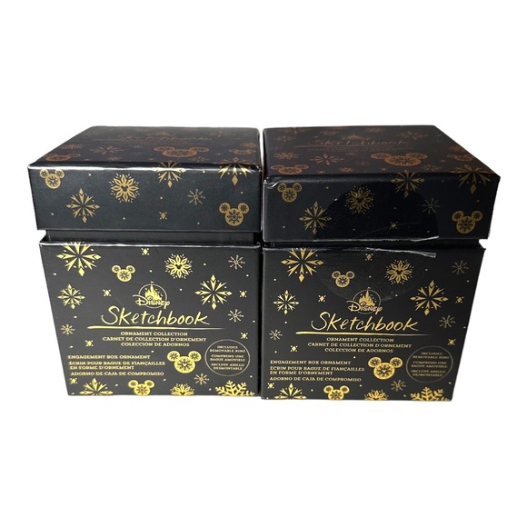 2022 Disney Parks Sketchbook Set of 2 Engagement Ring Holder Ornament - Picture 3 of 3